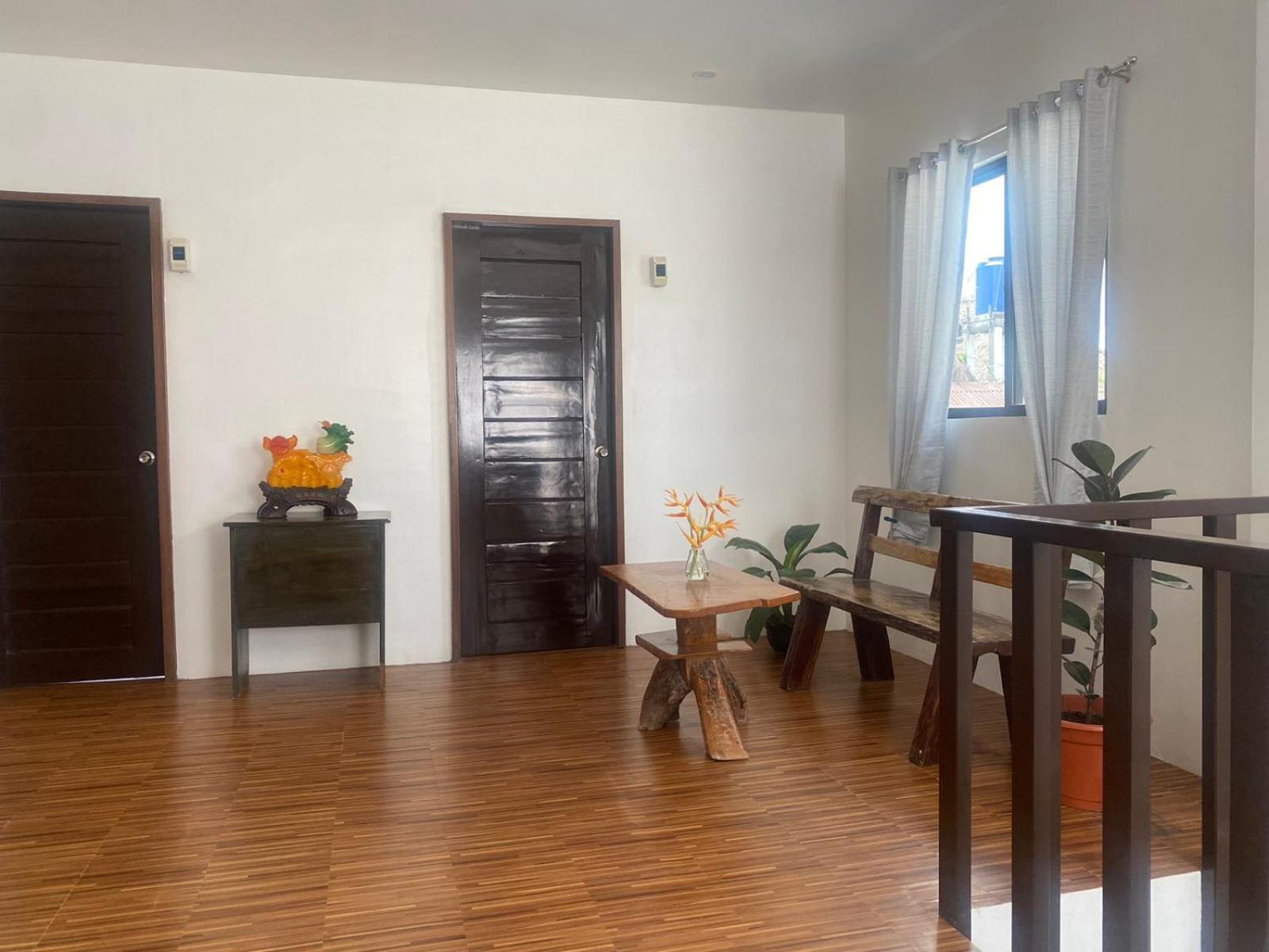 Bonzu Homestay General Luna  Exterior photo